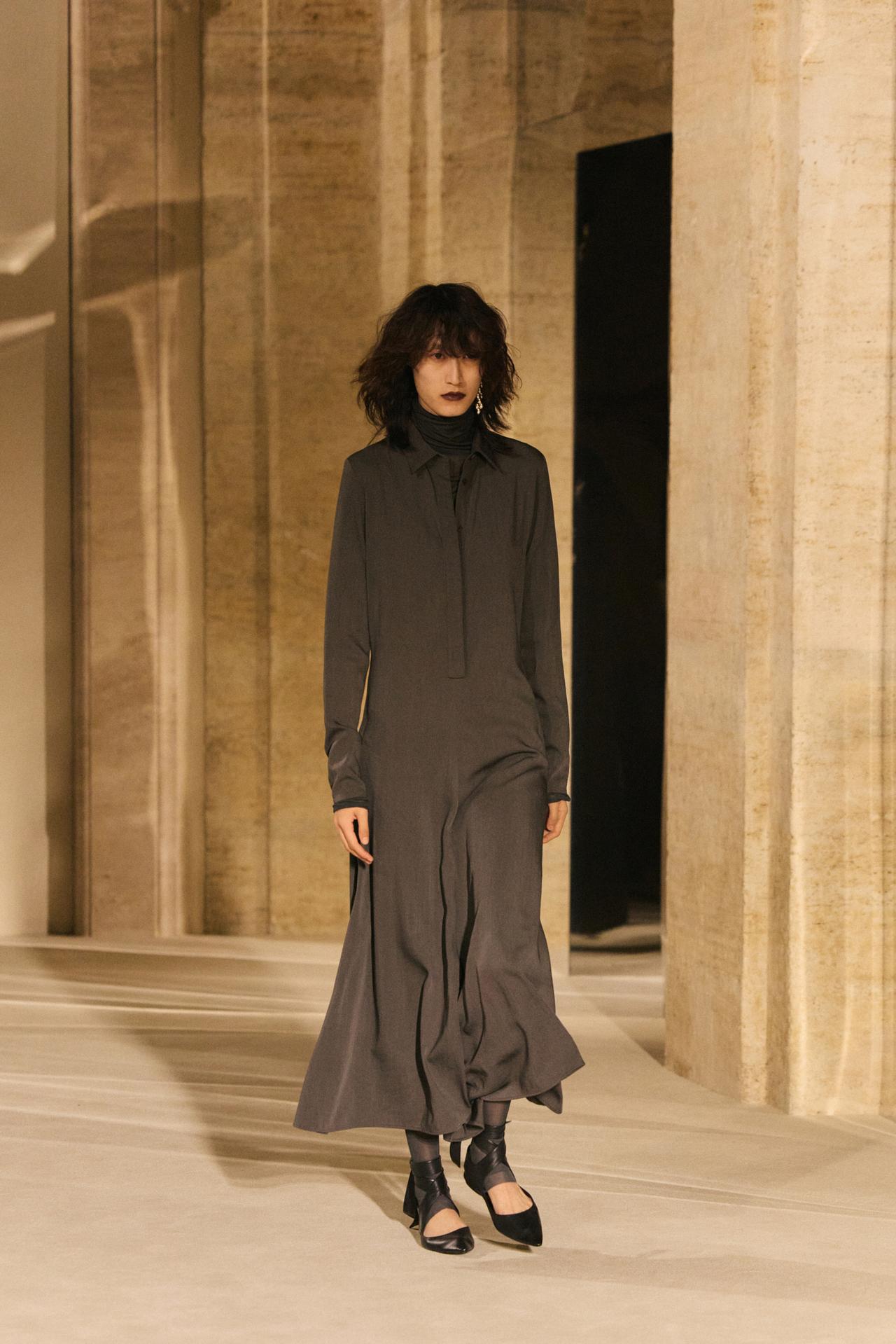 Flowing wool blend shirt dress - LIMITED EDITION — Gray