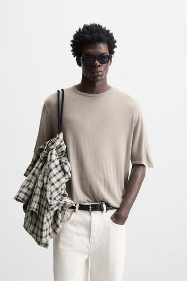LØSTSIDDENDE T-SHIRT I STRIK - sten fra Zara
