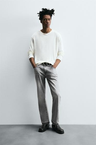JEANS FLARE FIT - رمادي الخاص بـ Zara