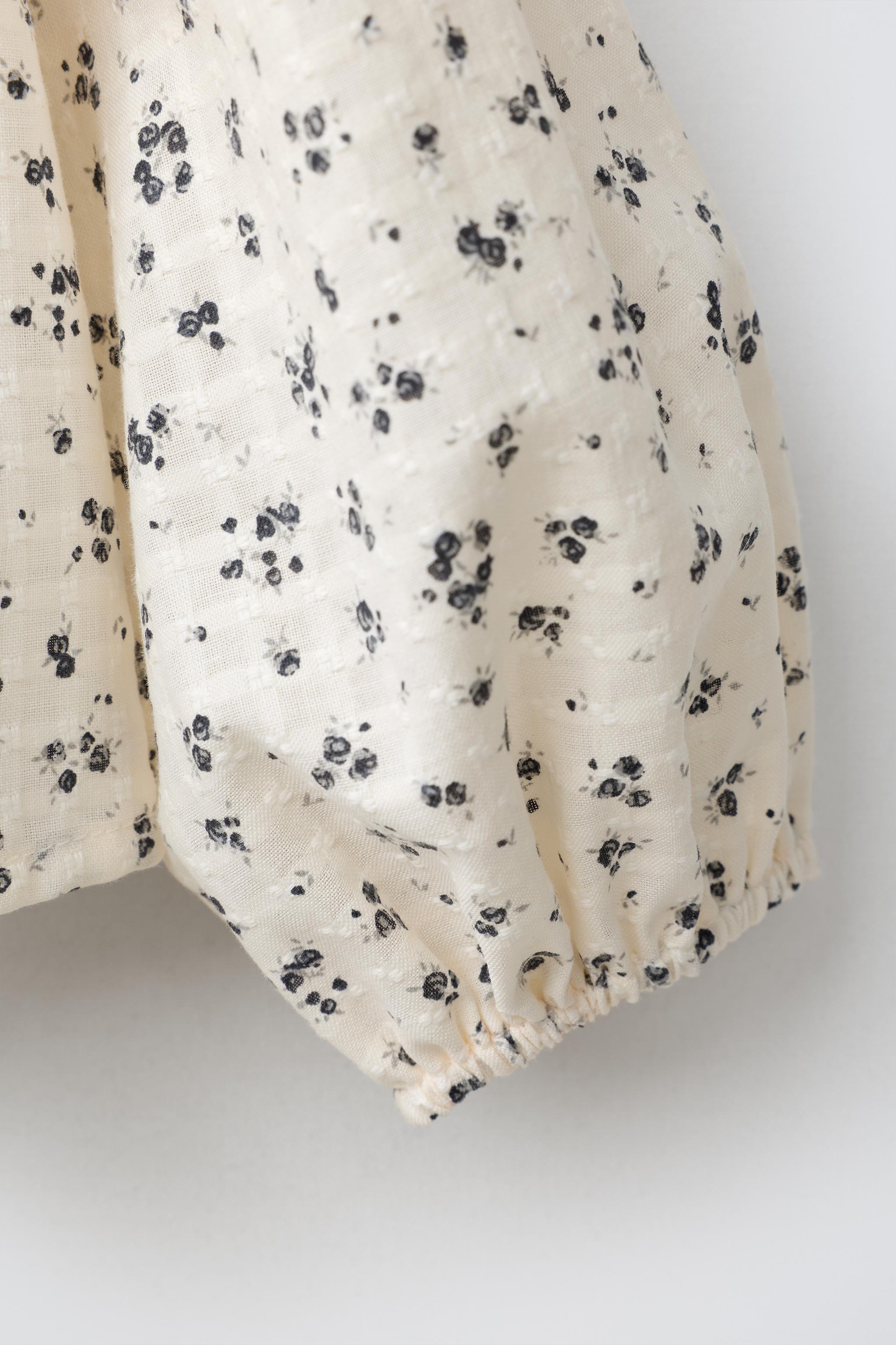 PRINTED FLORAL BLOUSE