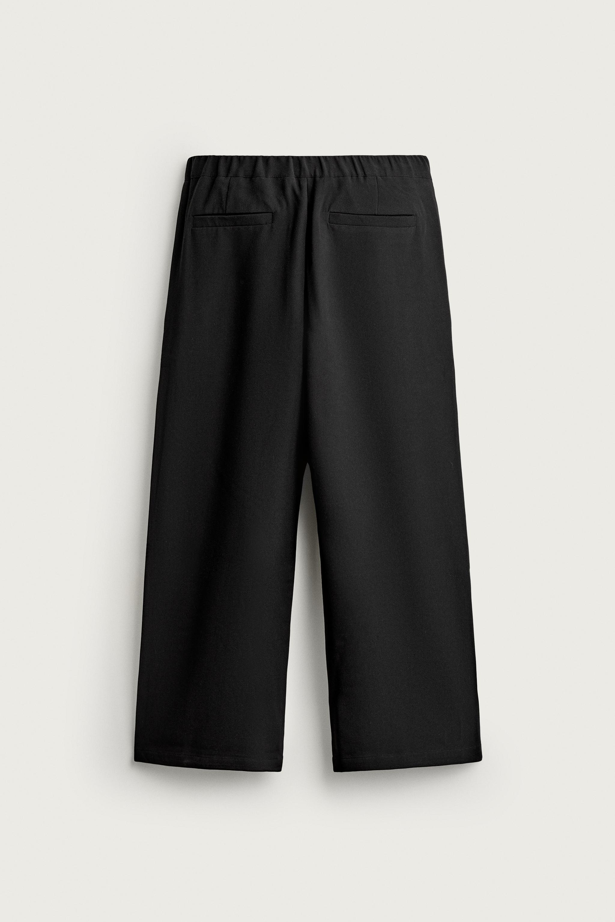WIDE-LEG FLOWY PANTS