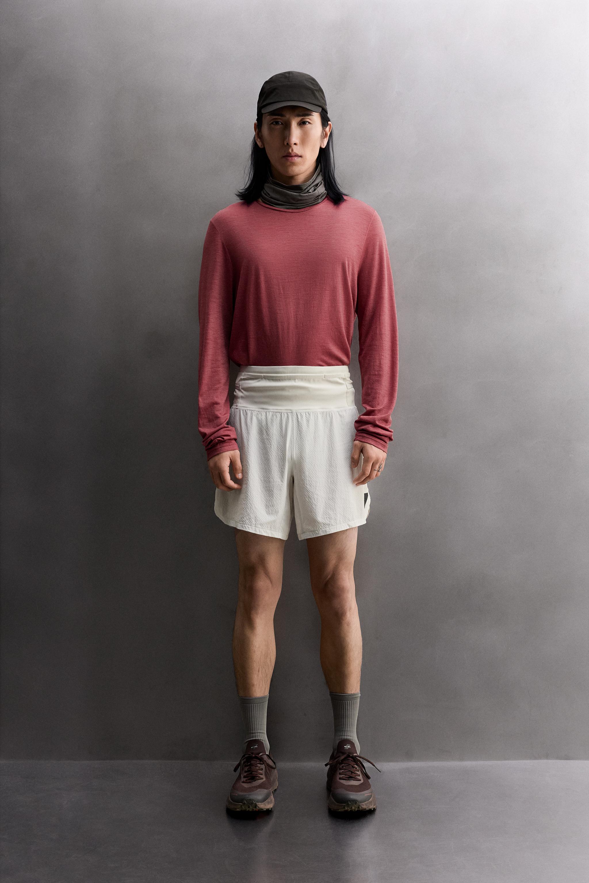 TRAIL RUNNING SHORTS - White | ZARA Canada