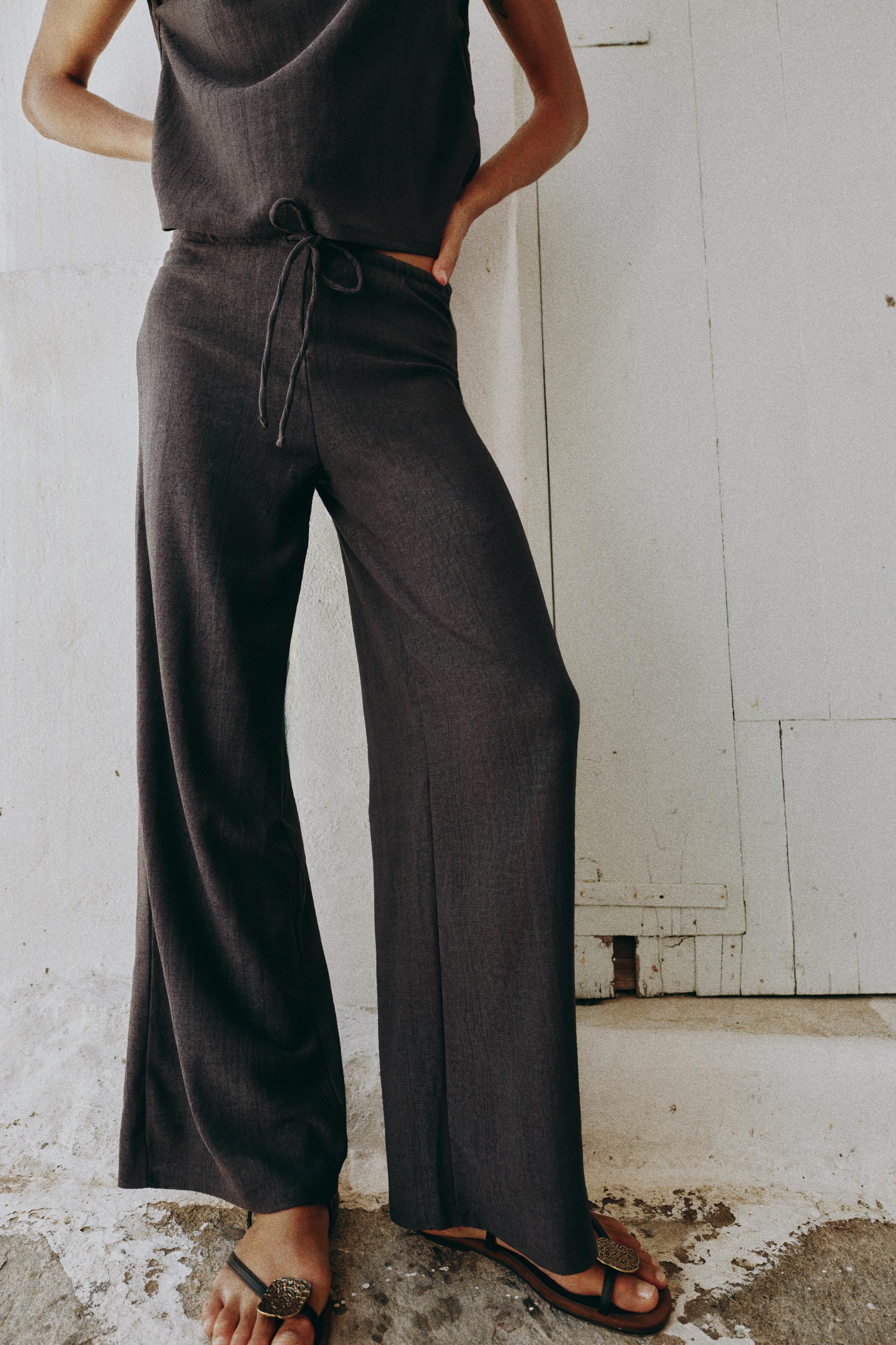 RUSTIC STRAIGHT LEG PANTS — Anthracite grey