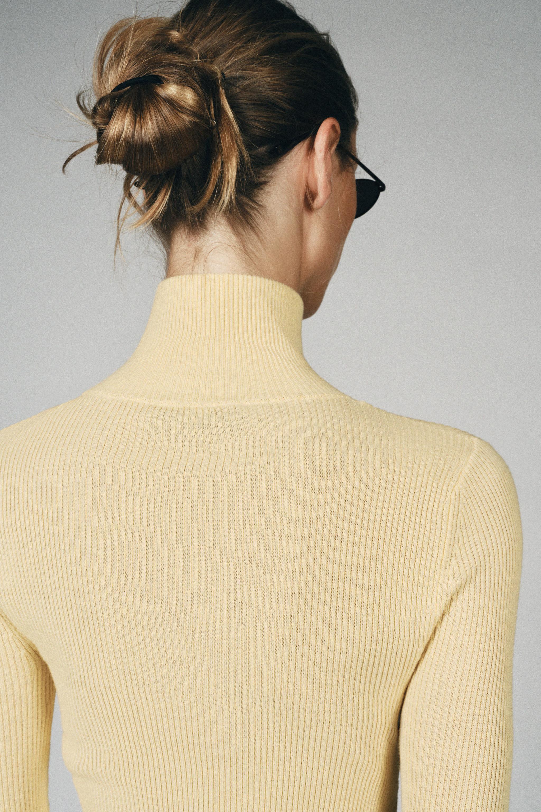 FITTED RIBBED KNIT JACKET - thumbnail 3