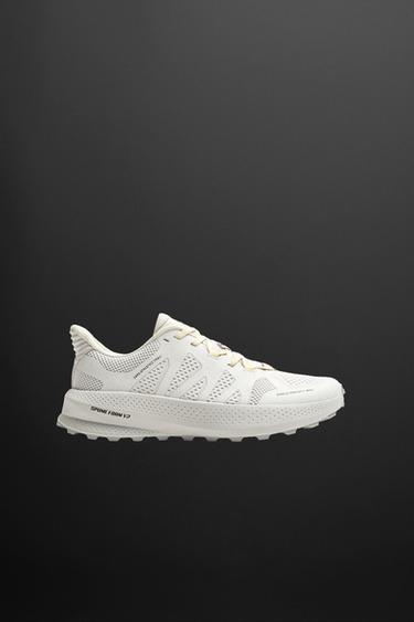 TÊNIS DE CORRIDA - Branco-osso da Zara
