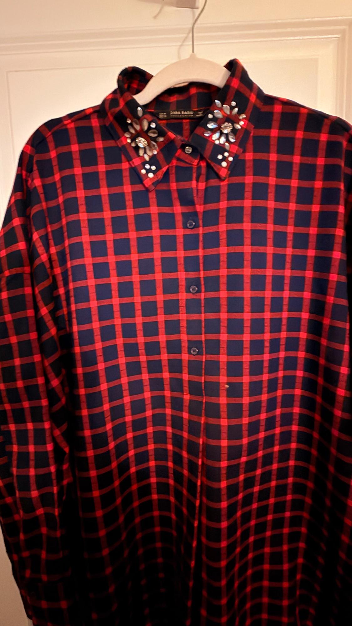 OVERSIZED PLAID SHIRT