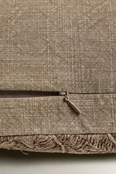 HOUSSE DE COUSSIN BRODÉE - Gris de Zara - Image 3