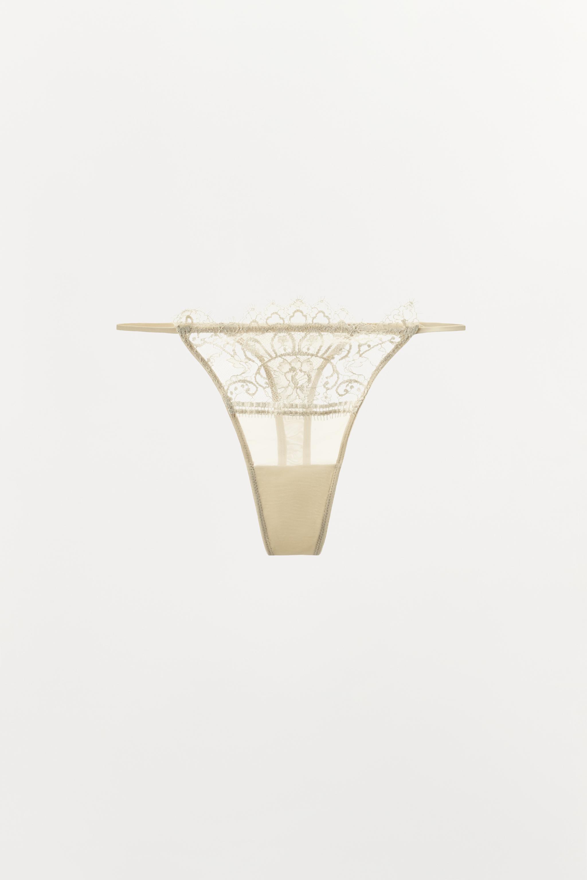 LACE THONG