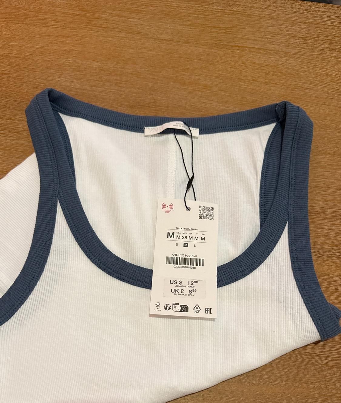 RIB SLEEVELESS TOP - Image 3