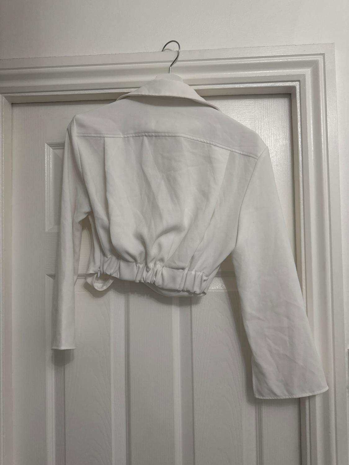 PLEATED CROPPED SHIRT - Image 2