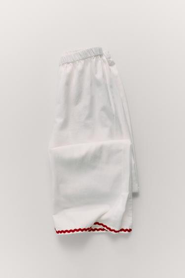 Zara 2-6 GODINA/ PIDŽAMA S VALOVITIM DETALJEM I SRCEM – Ekru