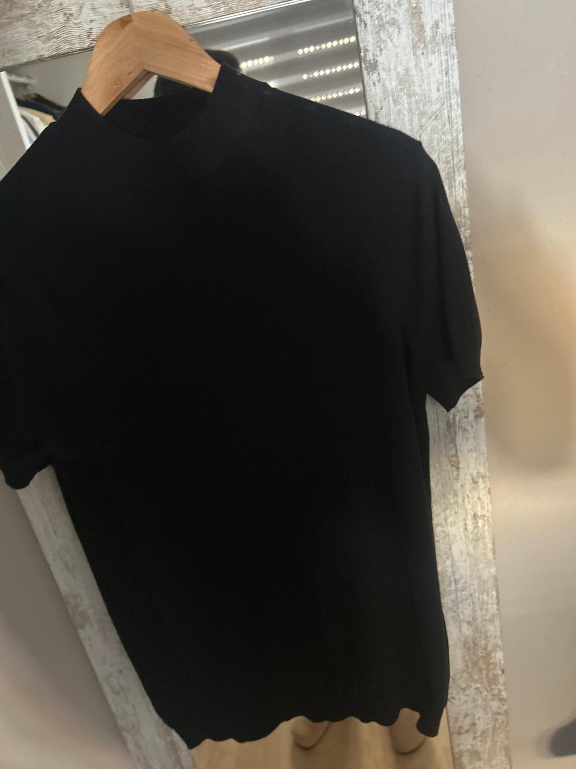 SHORT SLEEVE SWEATER WITH A HIGH NECK - Image 2