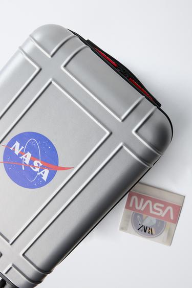 © NASA SUITCASE - Silver de Zara - Image 3