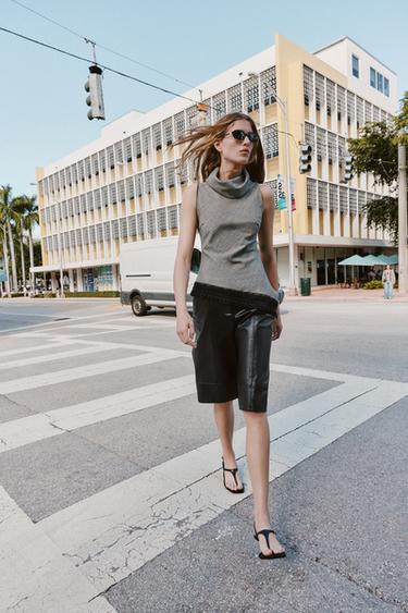 Zara TOP PATA DE GALLO ASIMETRIČNA ČIPKA NA PORUBU – crna / svetlosmeđa