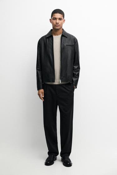 Cazadora piel napa detalle bolsillo - Negro de Zara