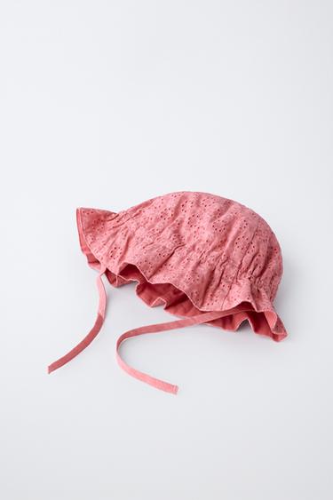 BONNET BRODERIE SUISSE - Fuchsia de Zara - Image 1