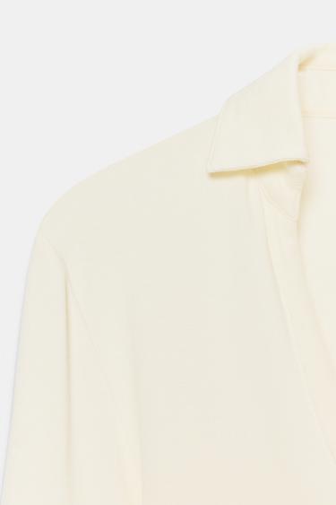 T-SHIRT COL POLO - Écru de Zara - Image 7