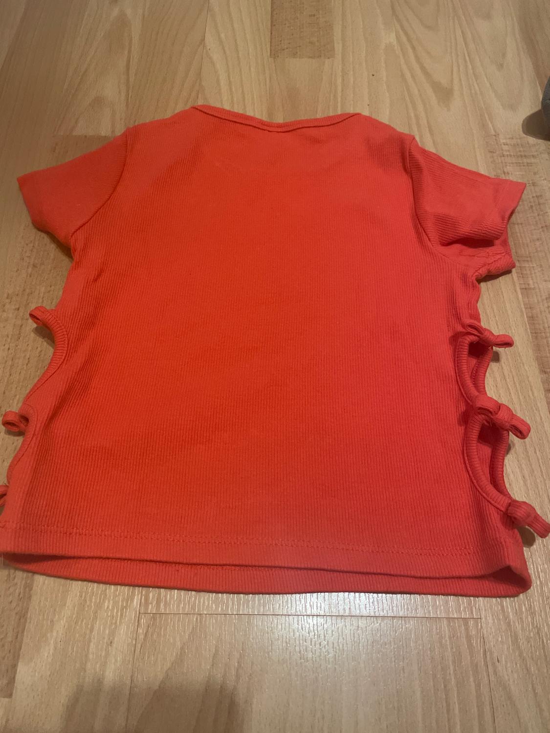 CUT-OUT T-SHIRT WITH BOWS - Image 3