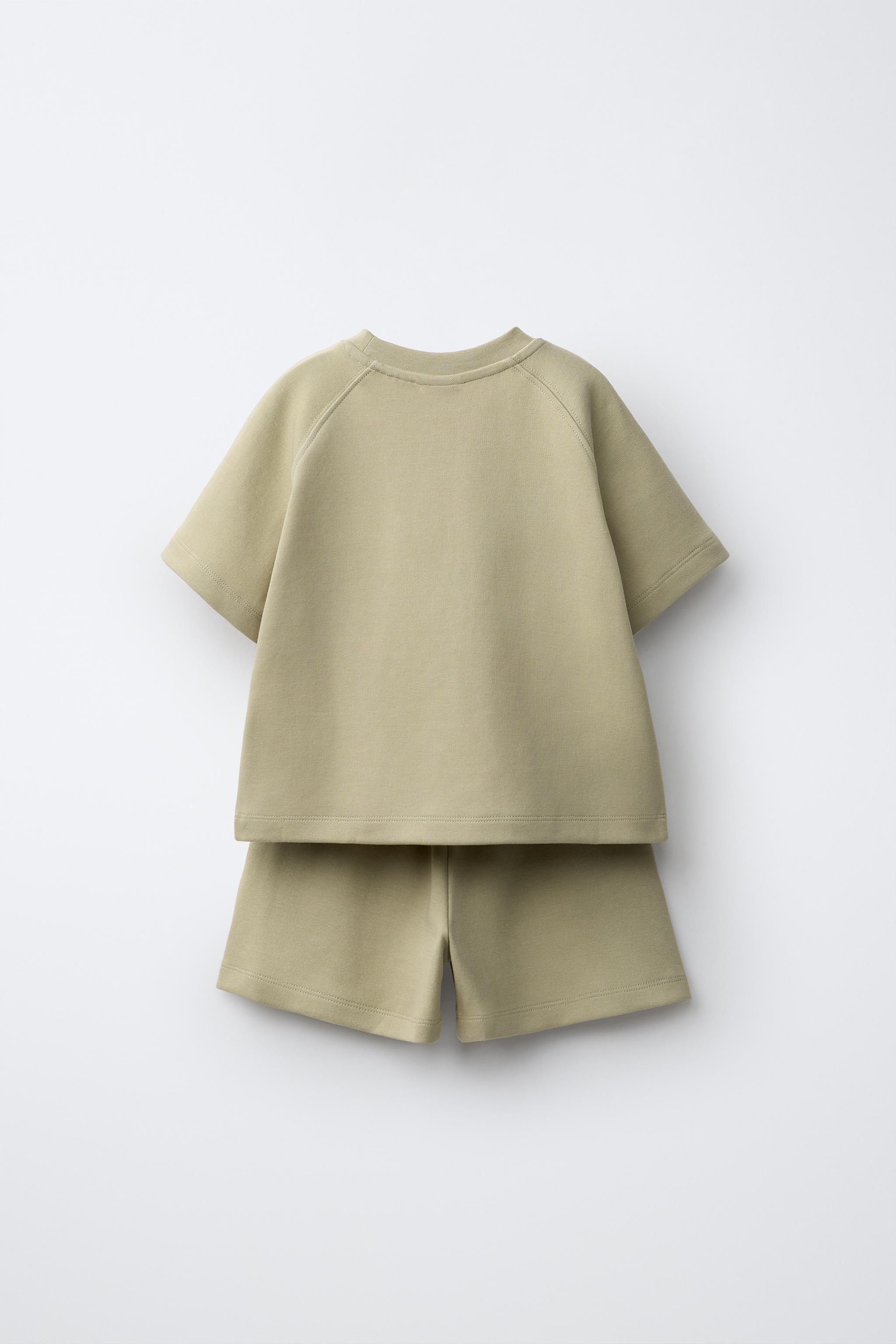 INTERLOCK T-SHIRT AND SHORTS JOGGING SET — Light khaki