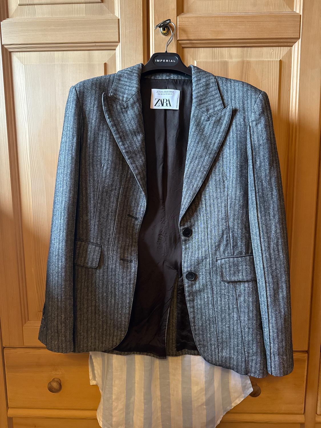 LIMITED EDITION PINSTRIPE BLAZER