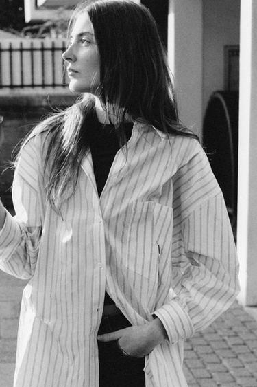 CHEMISE OVERSIZE EN POPELINE AVEC SURPIQÛRES - Blanc / Noir de Zara