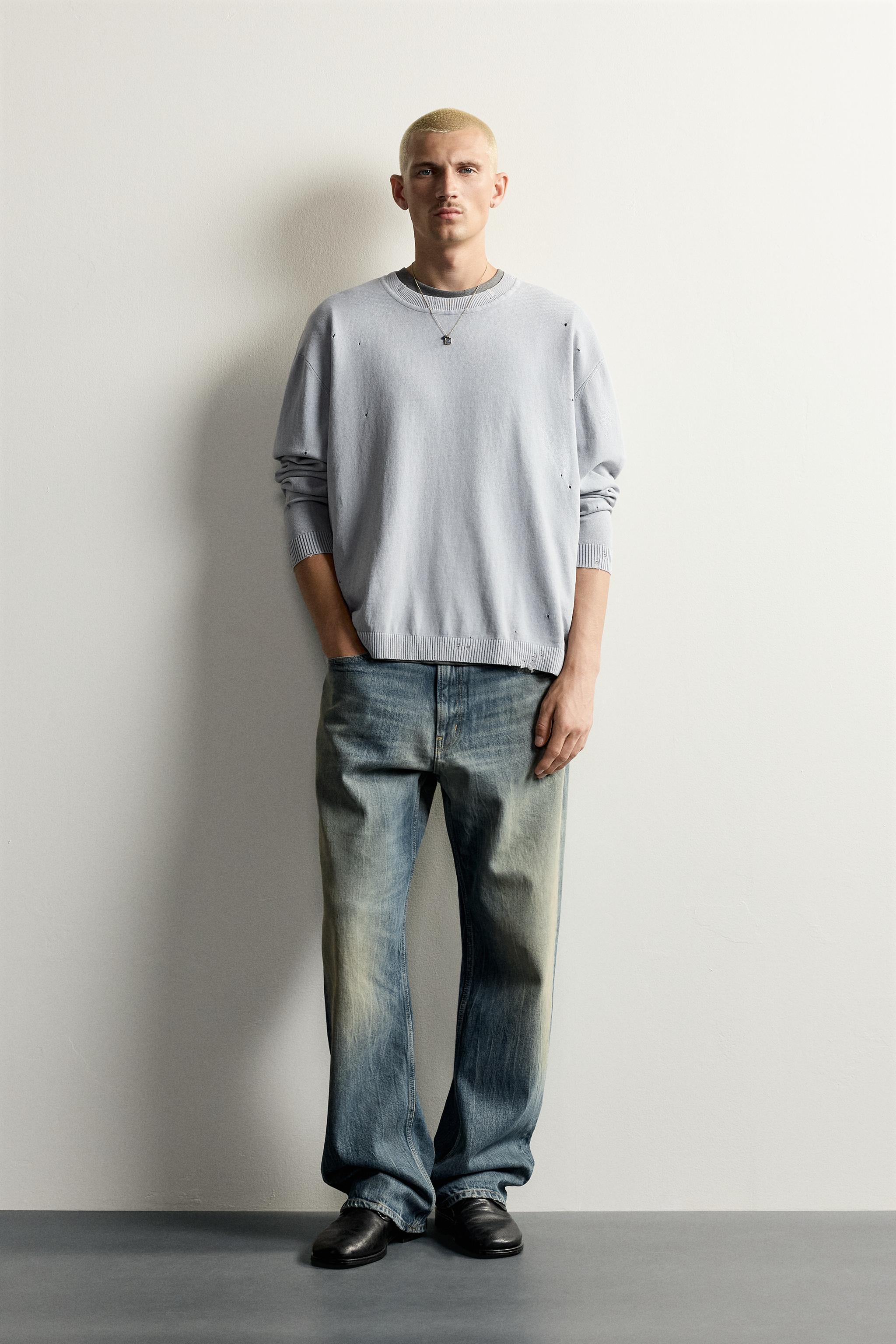 LIGHTWEIGHT DISTRESSED JUMPER