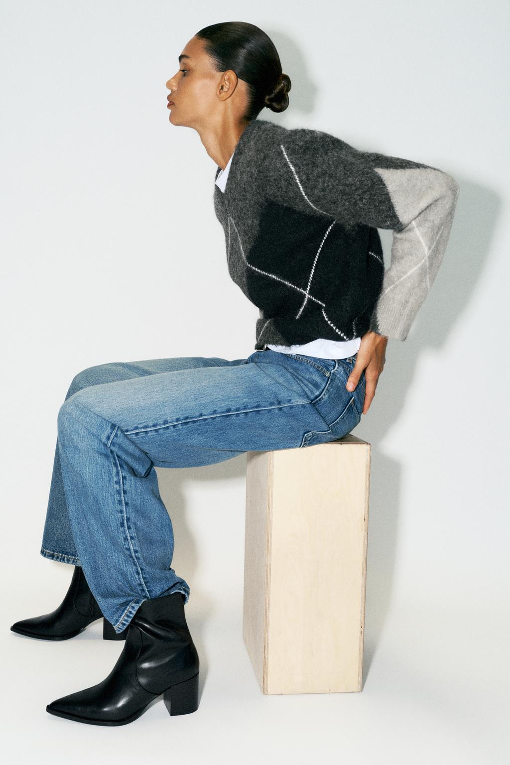 BLOCK HEEL ANKLE BOOTS