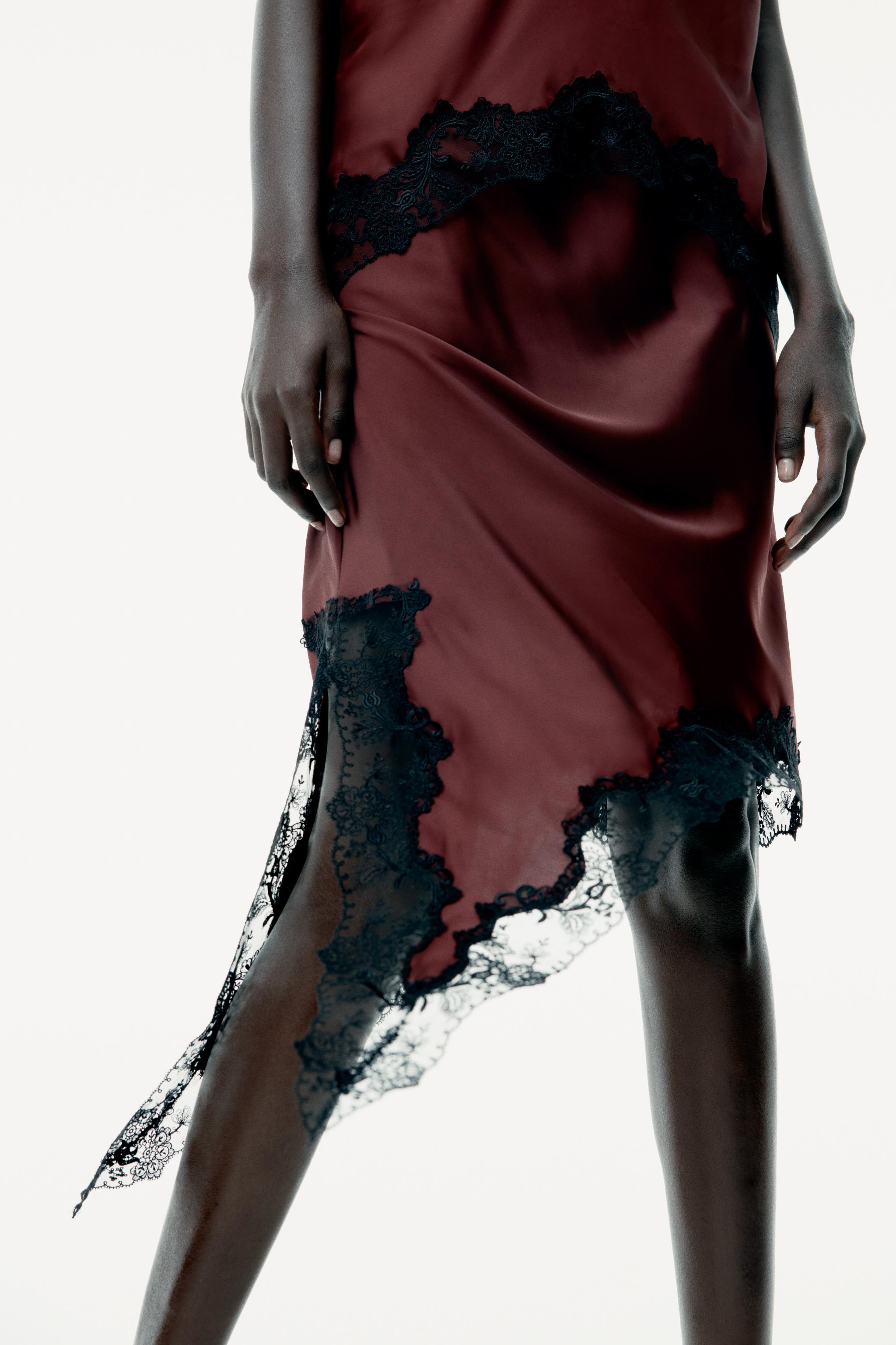 the Virgins　satin lacetrim skirt Satin lace trim skirt | Emporium