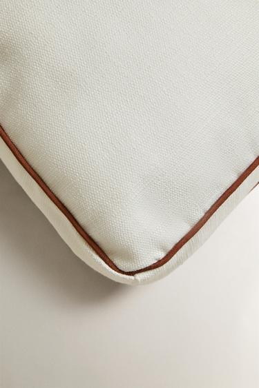 COUSSIN CHAISE PASSEPOIL - Écru de Zara - Image 1