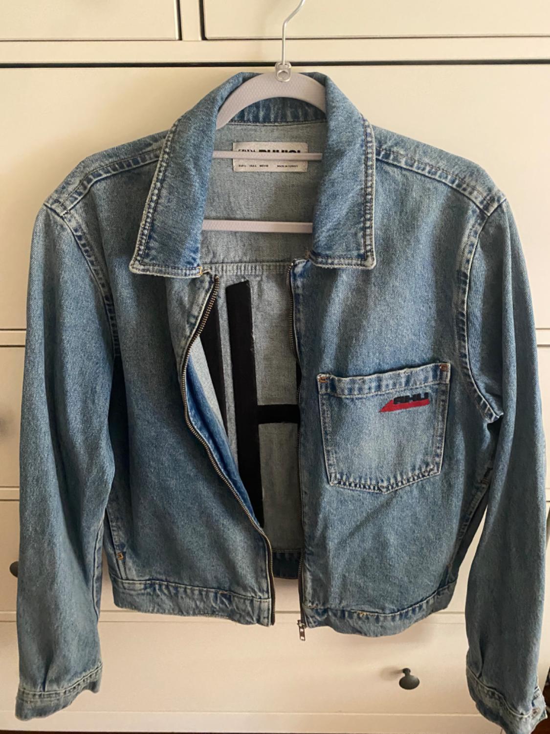 CROPPED DENIM JACKET X RHUIGI - Image 3