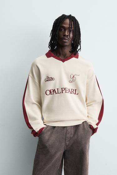 POLO BORDADO FÚTBOL RETRO - Blanco roto de Zara