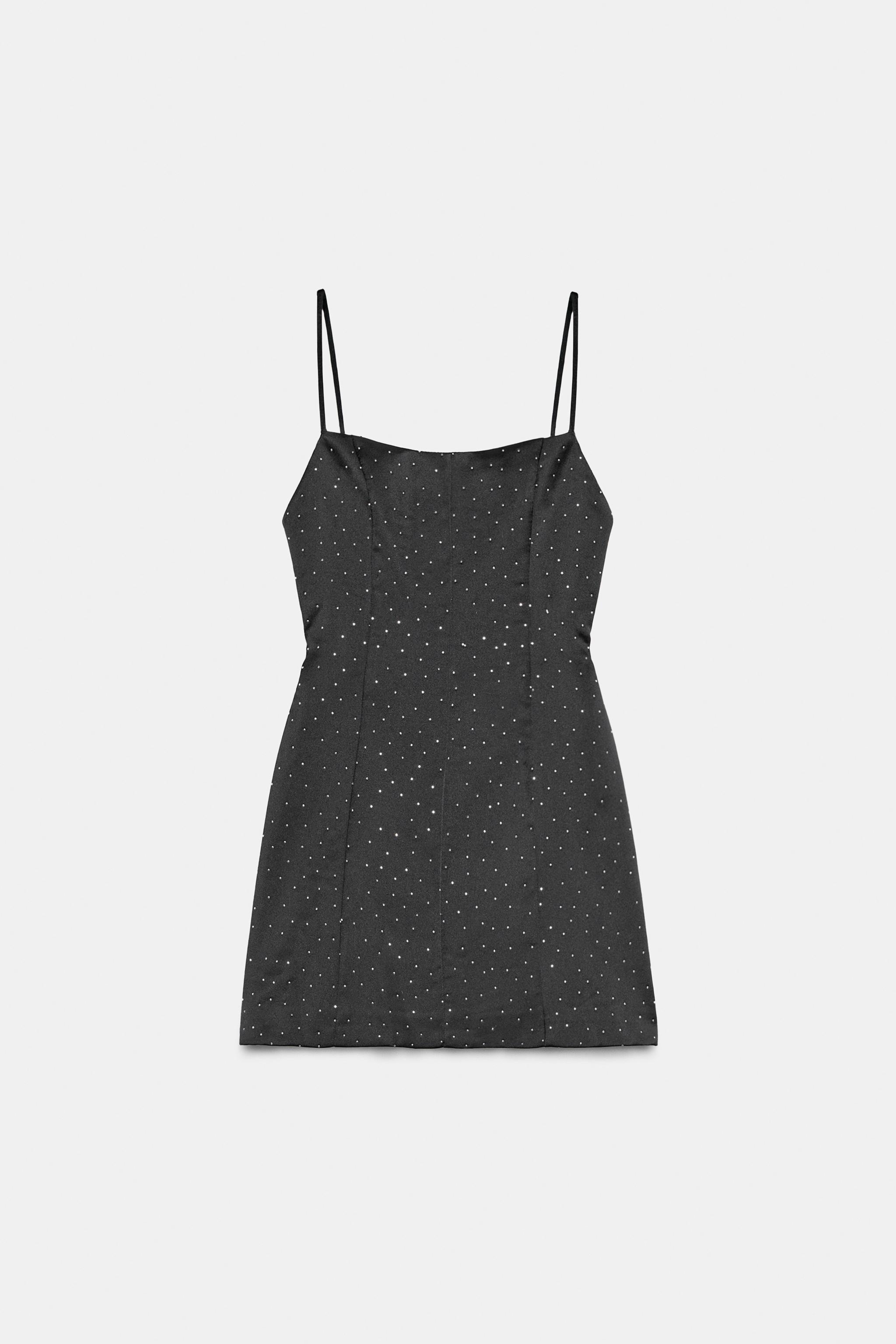 ROBE COURTE SATINÉE STRASS