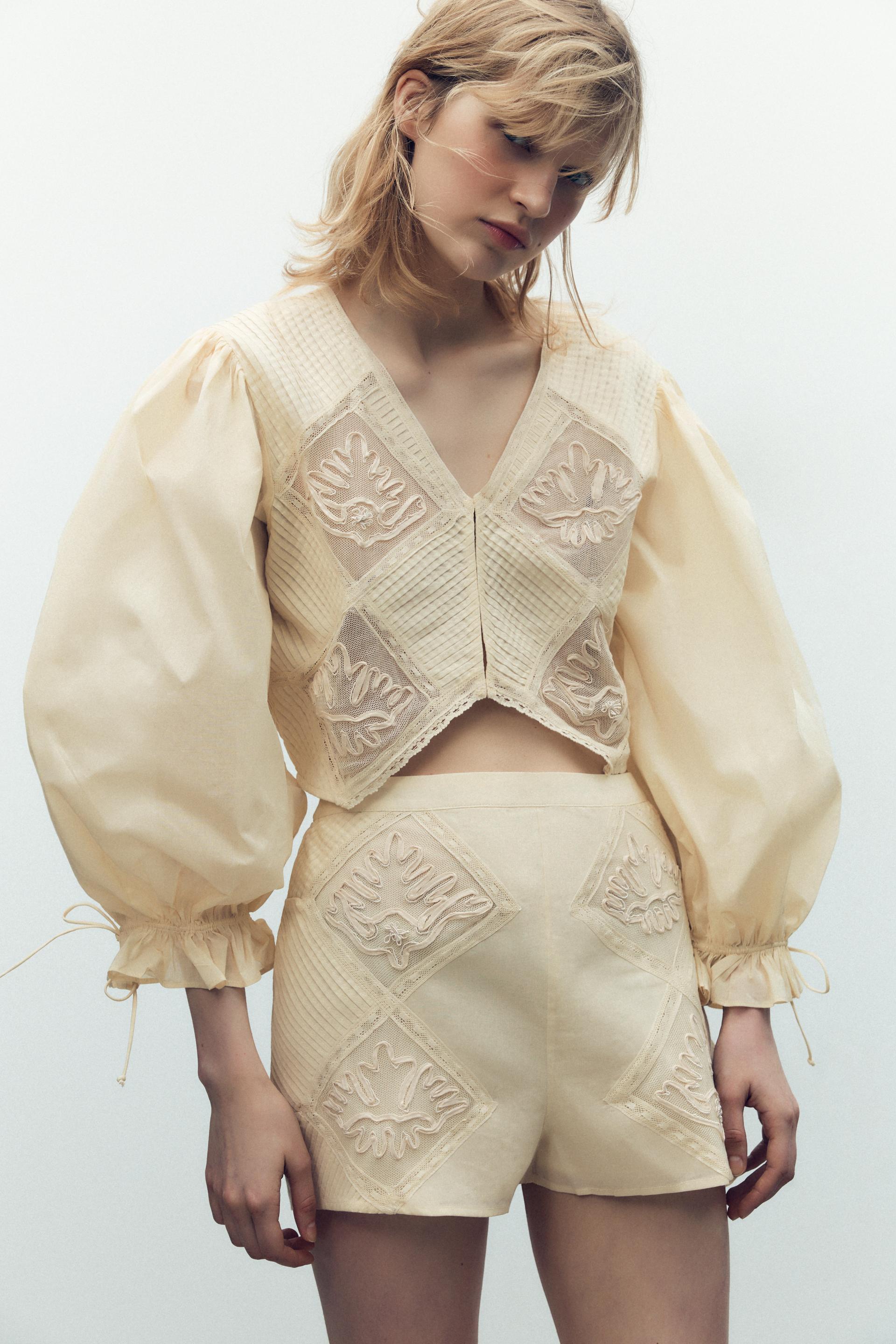 PLEATED LACE LIMITED EDITION SHORTS