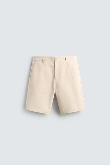 BERMUDA REGULAR FIT ESTRUCTURA - Crudo de Zara