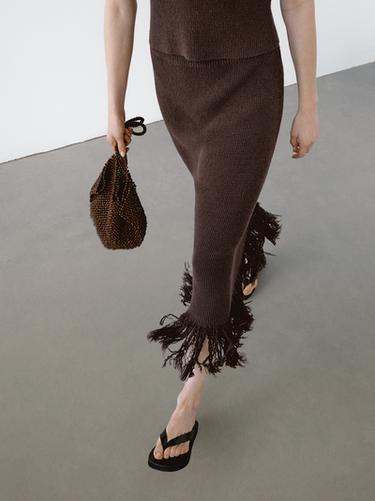 Zara V-neck knit top - Chocolate