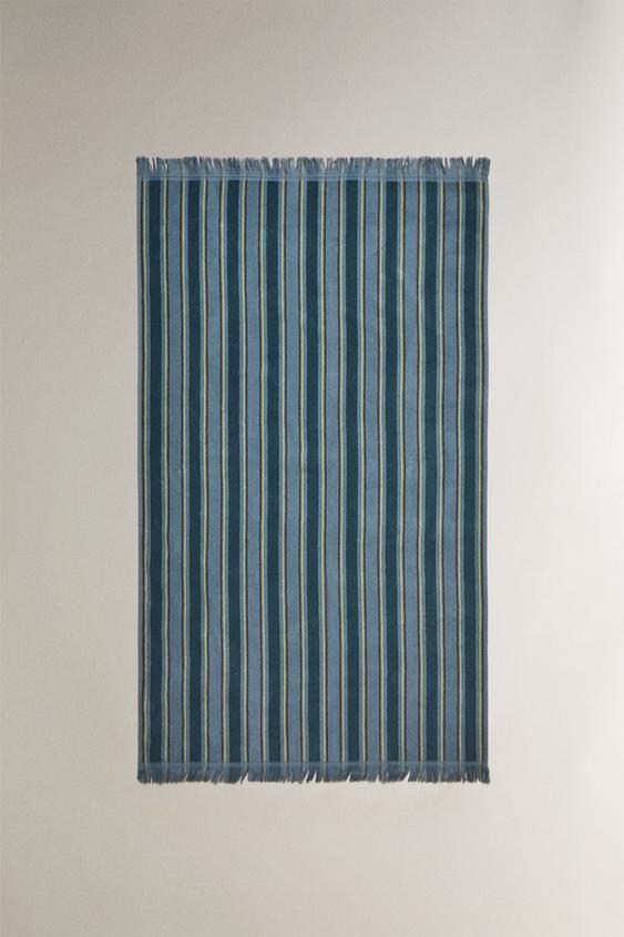 KIDS' STRIPED COTTON BEACH TOWEL - أزرق الخاص بـ Zara - صورة 0