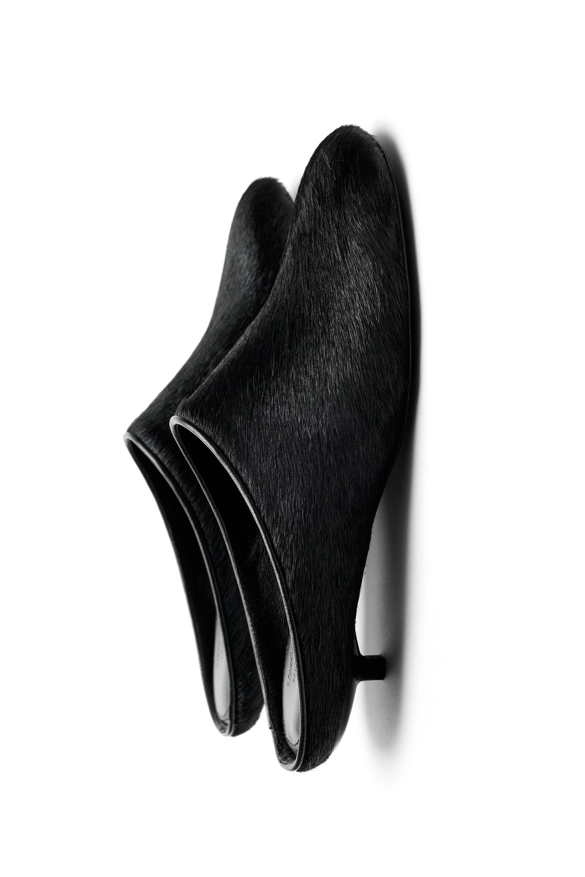 Mules à petit talon en fourrure - LIMITED EDITION