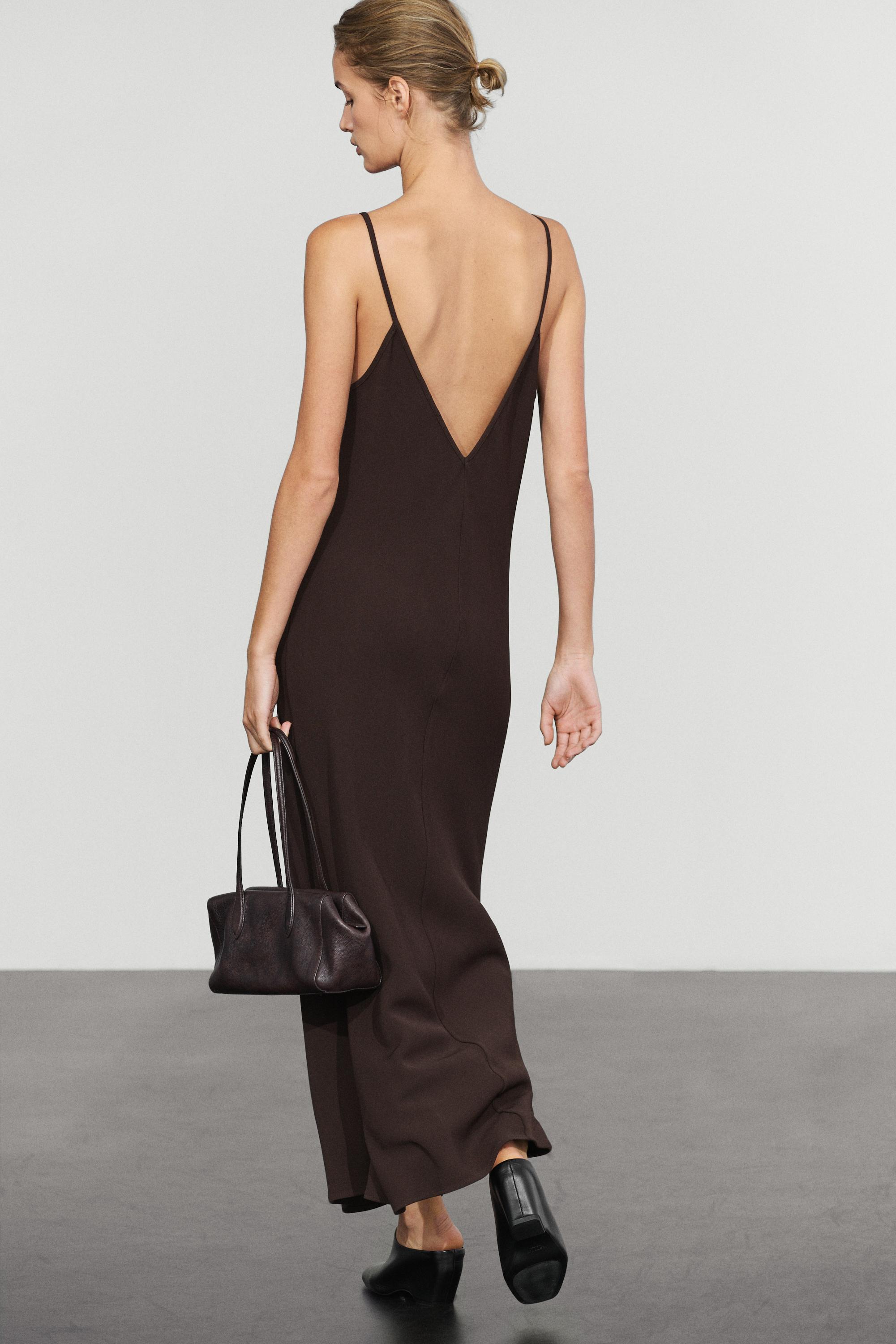 Robe midi fluide à bretelles