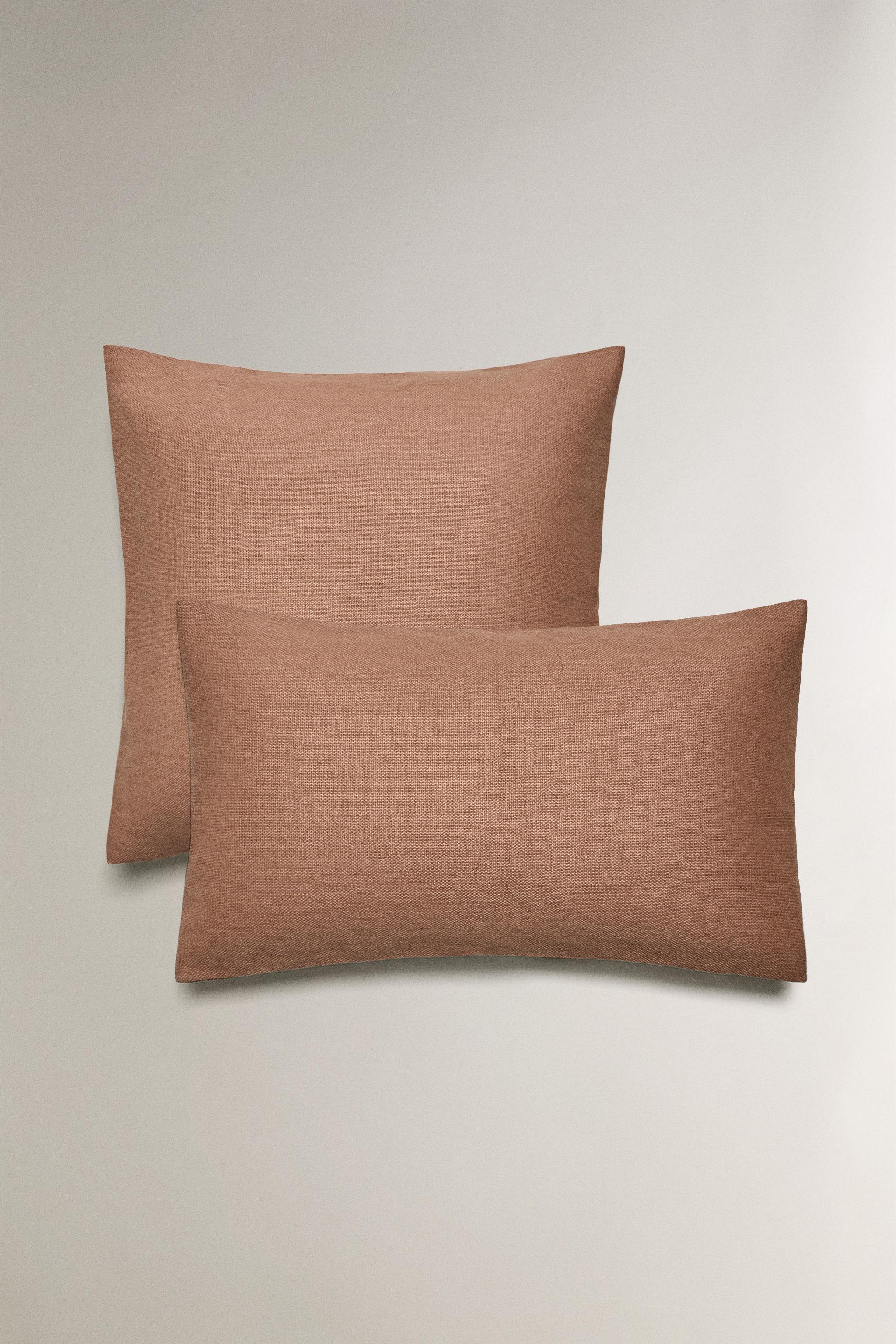 ZARA  ザラホーム クッション×2　カバー×2 【4点セット】 トップステッチ リネン クッションカバー | Zara Home 日本/Japan