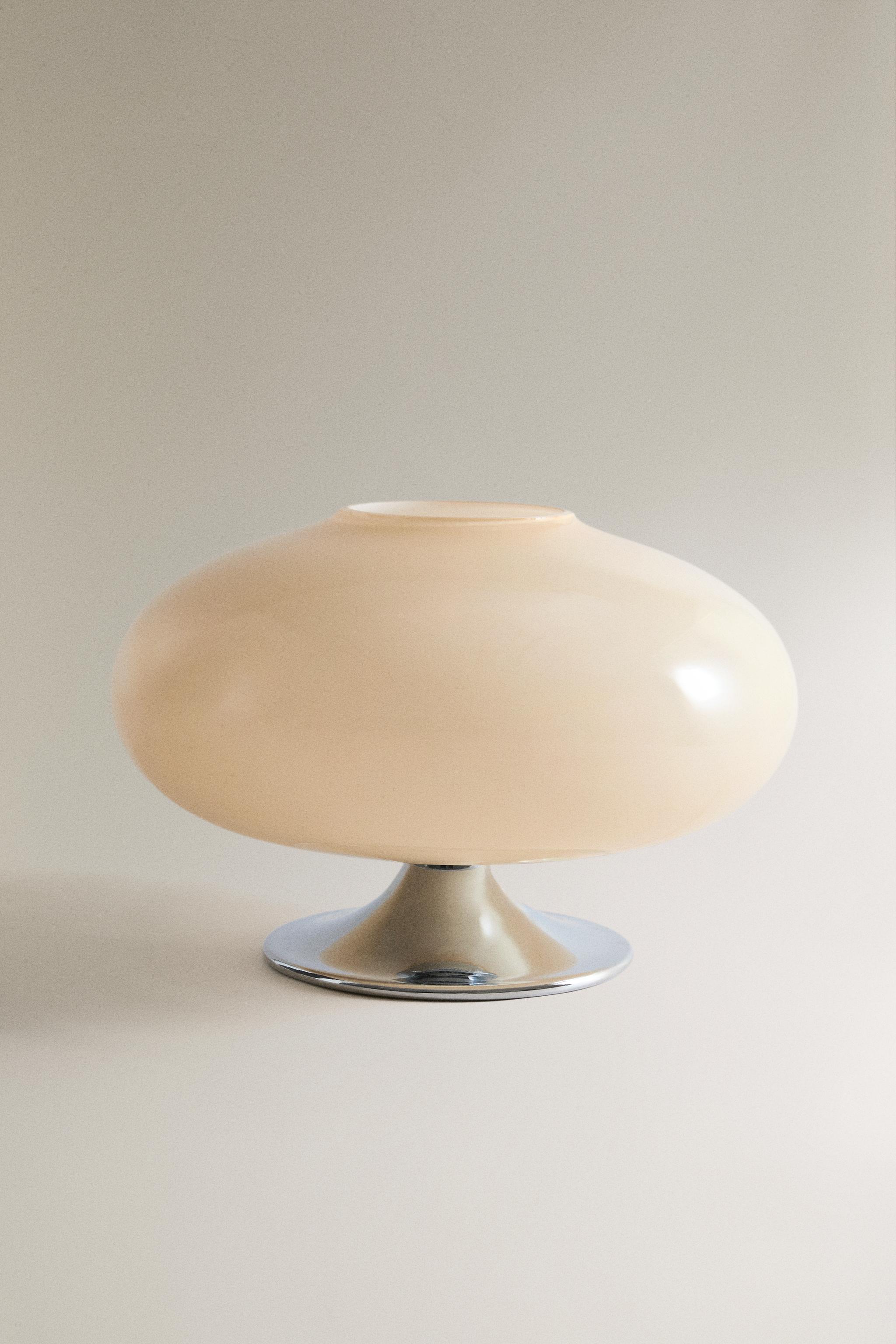 GLASS AND IRON TABLE LAMP — Ecru
