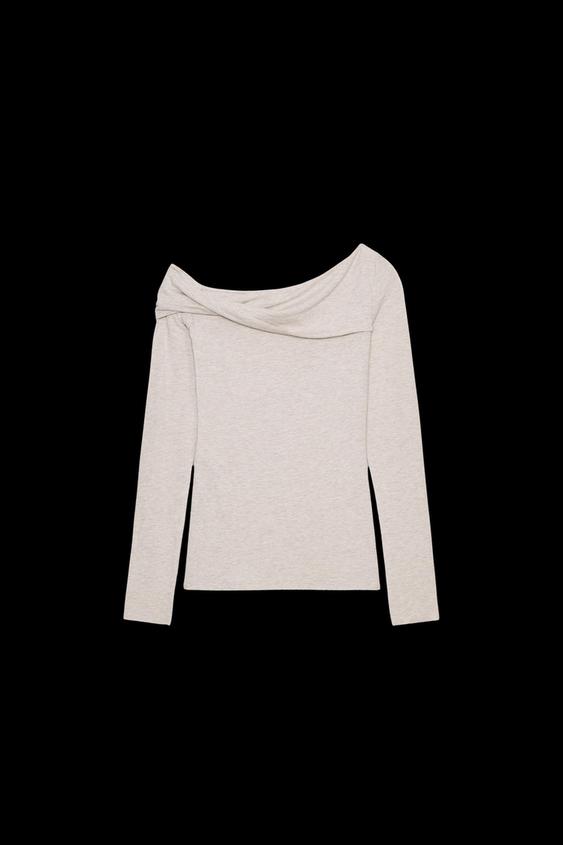 TOP DÉCOLLETÉ ASYMÉTRIQUE