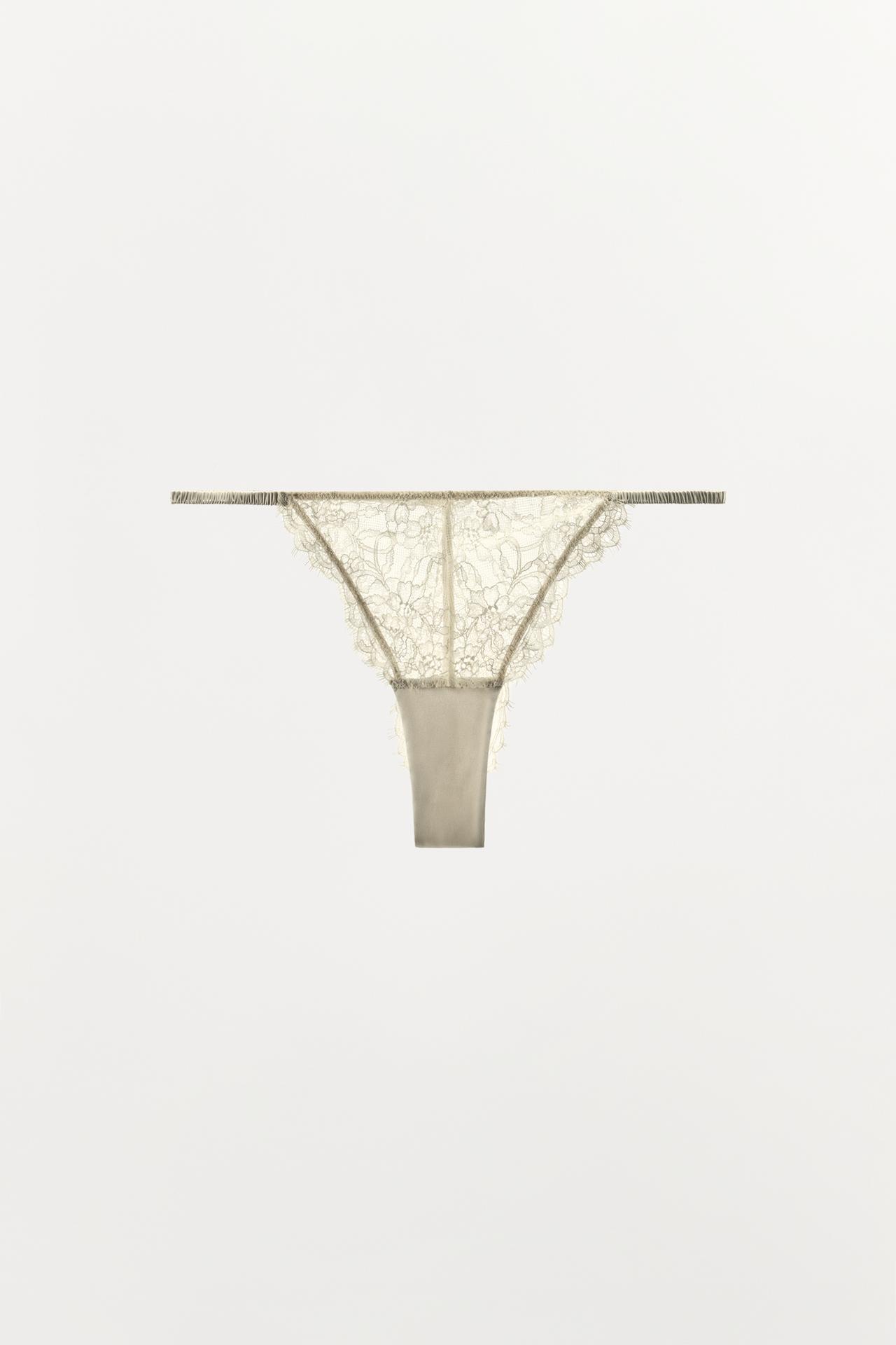 LACE PANTIES — Ecru