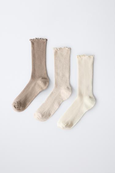 LOT DE TROIS CHAUSSETTES MI-LONGUES EN VELOURS BOUCLÉ - Beige clair de Zara