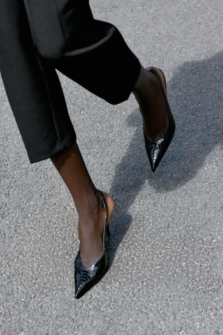 PRINTED SLINGBACK HEELS — Black