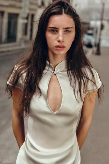 SATIN CUT-OUT MINI DRESS - Light grey by Zara