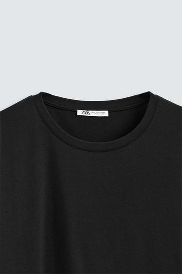 T-SHIRT BASIQUE SLIM FIT /01 - Noir de Zara - Image 7