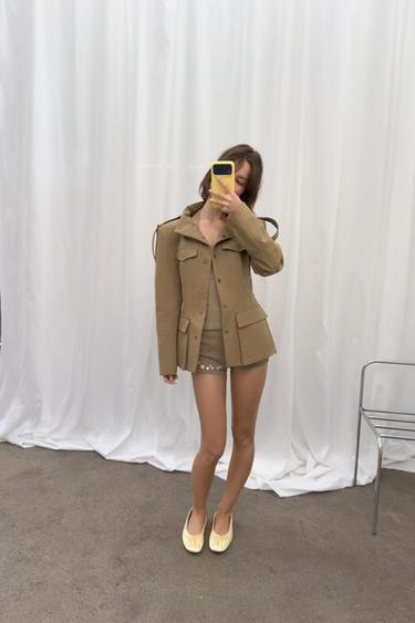 FITTED BLAZER WITH LOOPS - Light khaki by Zara - Image 0