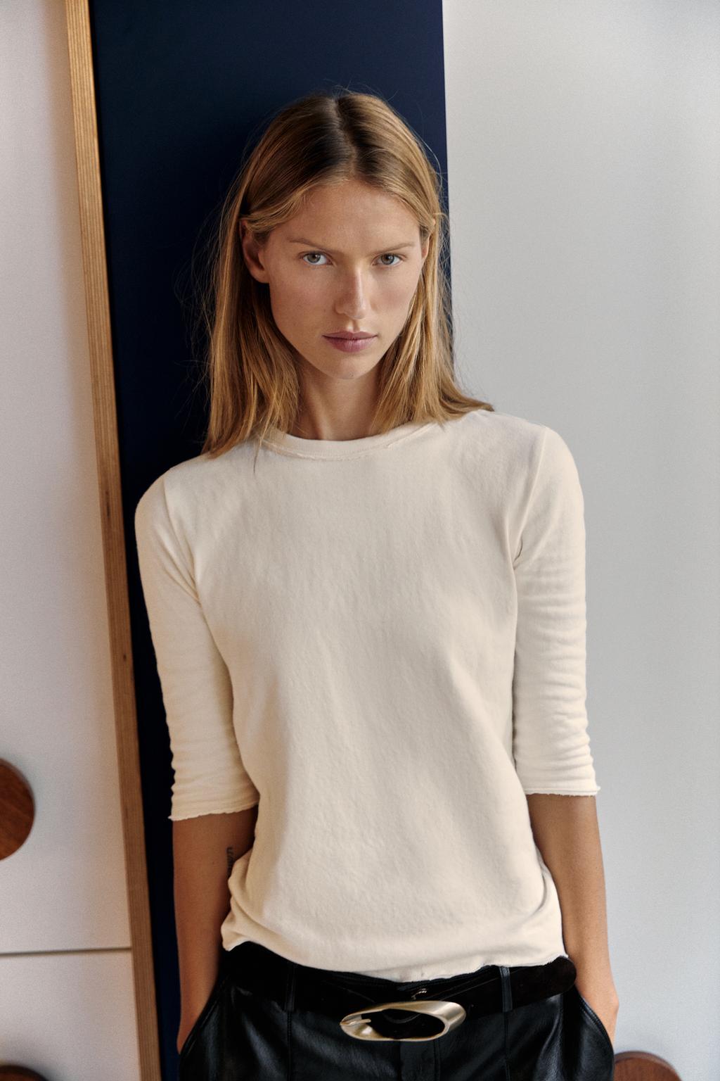 DOUBLE-SIDED T-SHIRT