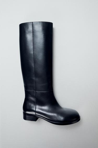 FLAT LEATHER BOOTS - Black by Zara