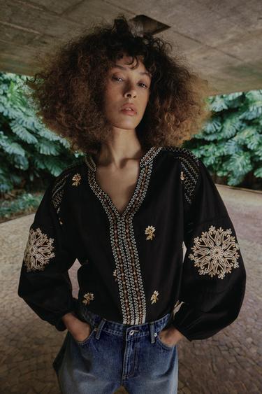 EMBROIDERED FLORAL SHIRT - Black by Zara